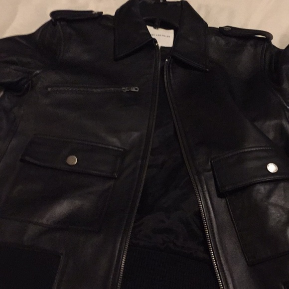 Leather jacket. - Picture 6 of 8